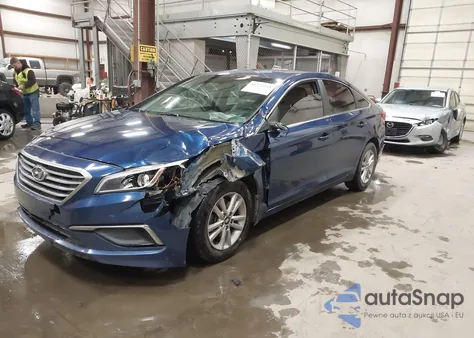 2017 Hyundai Sonata Se z USA, uszkodzony, nr VIN 5NPE24AF1HH452211